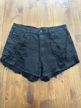 KanCan Black Distressed Frayed-Hem Denim Shorts